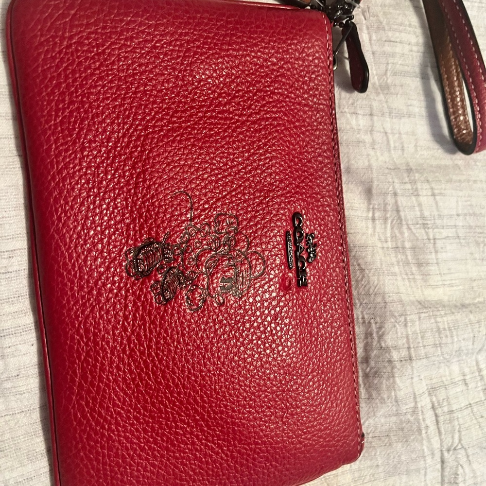 Coach Minnie Mouse Motif Wristlet - Picture 2 of 6